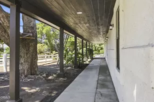 11370 Brainard Ave, Los Angeles, CA 91342 - Photo 3
