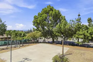 11370 Brainard Ave, Los Angeles, CA 91342 - Photo 69