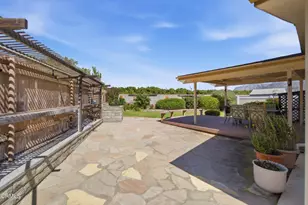 975 W Telegraph Rd, Santa Paula, CA 93060 - Photo 29
