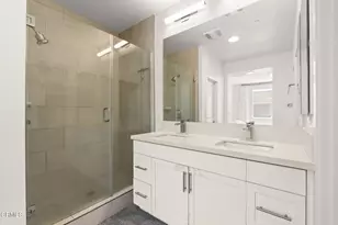 1244 E Thompson Blvd, Ventura, CA 93001 - Photo 31