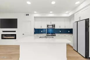 1244 E Thompson Blvd, Ventura, CA 93001 - Photo 17