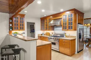 332 Sunset Dr, Oxnard, CA 93035 - Photo 9