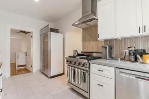 1915 Cordova St, Los Angeles, CA 90018 - Photo 9