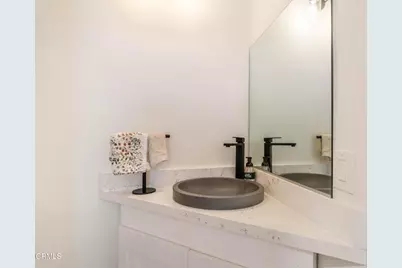 1915 Cordova Street, Los Angeles, CA 90018 - Photo 15