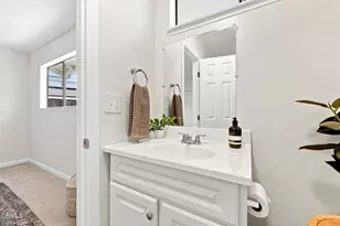 575 E Thomas St, Oak View, CA 93022 - Photo 17