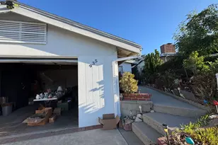 935 E Hillcrest Dr, Thousand Oaks, CA 91360 - Photo 35