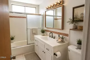 935 E Hillcrest Dr, Thousand Oaks, CA 91360 - Photo 9