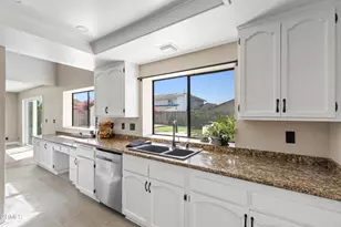 3010 Leeward Way, Oxnard, CA 93035 - Photo 13