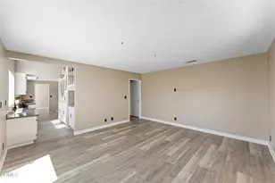 3010 Leeward Way, Oxnard, CA 93035 - Photo 19