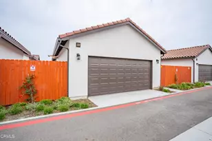 1135 W 2nd St, Oxnard, CA 93030 - Photo 35