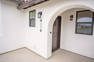 1135 W 2nd St, Oxnard, CA 93030 - Photo 7