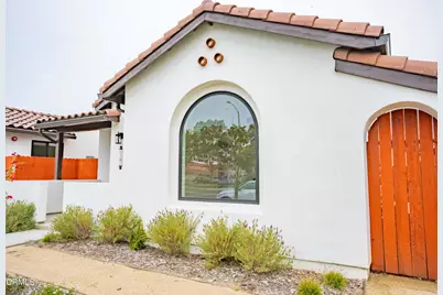 1141 W 2nd Street, Oxnard, CA 93030 - Photo 3