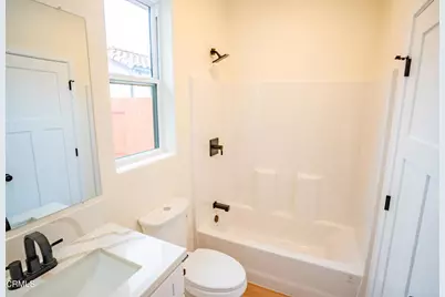 1141 W 2nd Street, Oxnard, CA 93030 - Photo 17