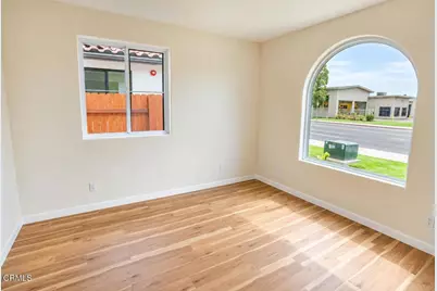 1141 W 2nd Street, Oxnard, CA 93030 - Photo 15