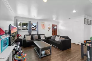 1844 MacArthur Pl, Oxnard, CA 93033 - Photo 17