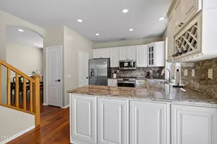 3889 Angeline St, Thousand Oaks, CA 91320 - Photo 13