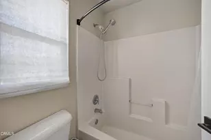 3889 Angeline St, Thousand Oaks, CA 91320 - Photo 35