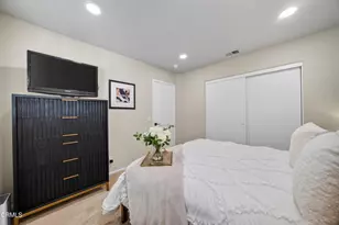 3889 Angeline St, Thousand Oaks, CA 91320 - Photo 37