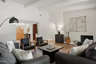 5351 Dubois Ave, Los Angeles, CA 91367 - Photo 11