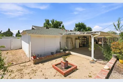 405 Calle Jazmin, Thousand Oaks, CA 91360 - Photo 21