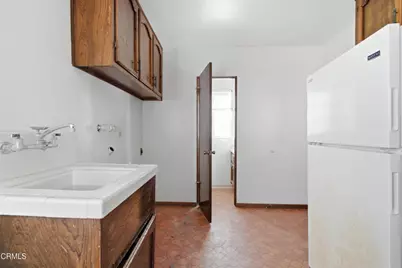 5 McKevett, Santa Paula, CA 93060 - Photo 11