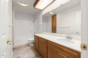 2225 Calle Bellota, Camarillo, CA 93010 - Photo 29