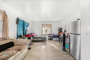 226 N McKinley Ave, Oxnard, CA 93030 - Photo 7