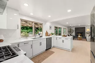 191 Harborview Ct, Ventura, CA 93003 - Photo 15