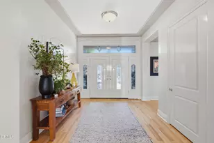 125 Vientos Rd, Camarillo, CA 93010 - Photo 3