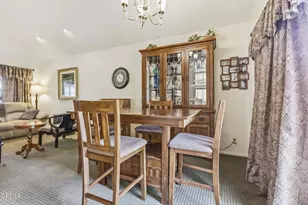 978 Jasper Ave, Ventura, CA 93004 - Photo 13