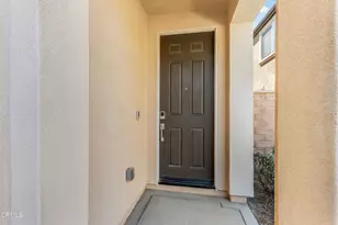 1994 Pomegranate St, Santa Paula, CA 93060 - Photo 7
