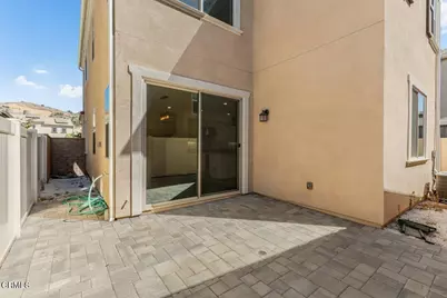 1994 Pomegranate Street, Santa Paula, CA 93060 - Photo 43