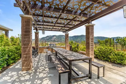 1994 Pomegranate Street, Santa Paula, CA 93060 - Photo 55