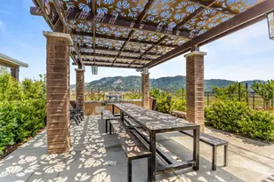 1994 Pomegranate St, Santa Paula, CA 93060 - Photo 55