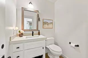 11013 Creek Rd, Ojai, CA 93023 - Photo 37