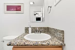 338 Hayes Ave, Ventura, CA 93003 - Photo 13