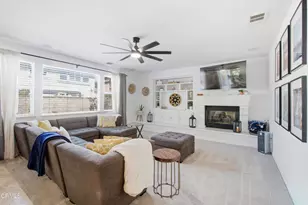 237 Trellis Pl, Camarillo, CA 93012 - Photo 25