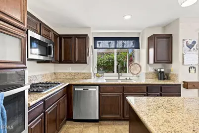 2571 Upper Bay Drive, Oxnard, CA 93036 - Photo 15