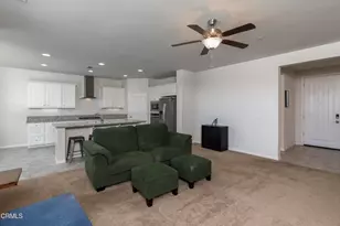 12201 Quiet Creek Way, Bakersfield, CA 93311 - Photo 9