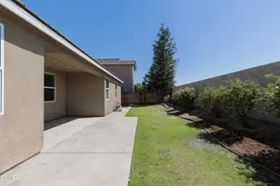 12201 Quiet Creek Way, Bakersfield, CA 93311 - Photo 31