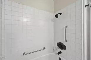 42110 Village 42, Camarillo, CA 93012 - Photo 23