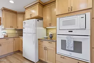 42110 Village 42, Camarillo, CA 93012 - Photo 13