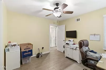 62 E Calle La Sombra, Camarillo, CA 93010 - Photo 13