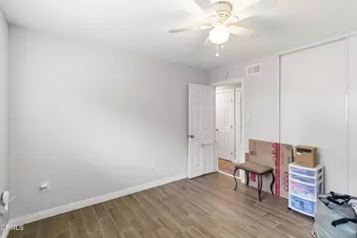 62 E Calle La Sombra, Camarillo, CA 93010 - Photo 17
