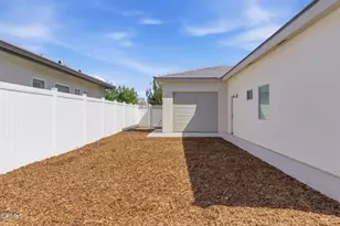 13529 Stonethwaite Ln, Bakersfield, CA 93311 - Photo 41