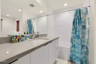 1054 Canal St, Oxnard, CA 93035 - Photo 15