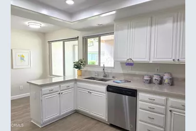 17145 Village 17, Camarillo, CA 93012 - Photo 11