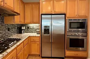 388 Village Commons Blvd, Camarillo, CA 93012 - Photo 7