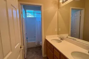 388 Village Commons Blvd, Camarillo, CA 93012 - Photo 11