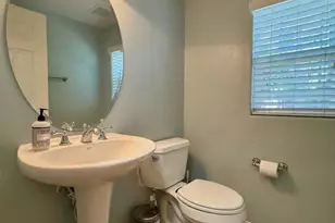 388 Village Commons Blvd, Camarillo, CA 93012 - Photo 9